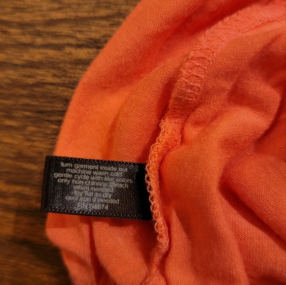 The Limited Coral Round-Neck Tank with Sequin Necklace Collar M - Picture 5 of 5